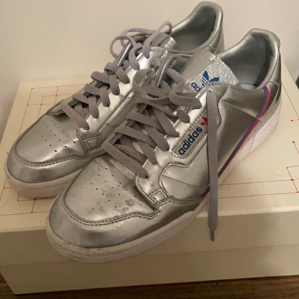 Adidas 7.5/10 condition